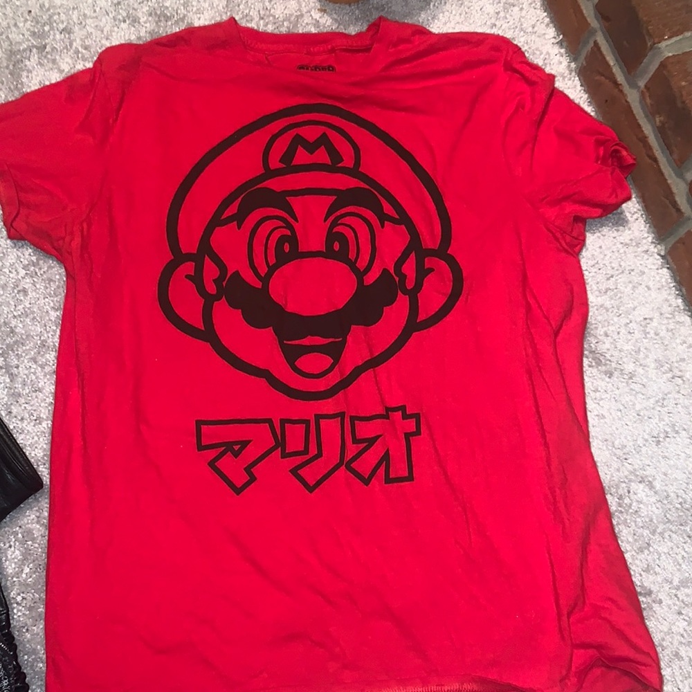 Mario shirt